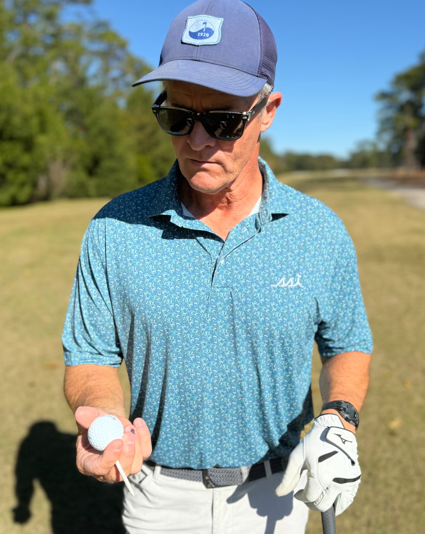 Men's Crab Print St. Simons Island Performance Polo Shirt — White SSI Logo