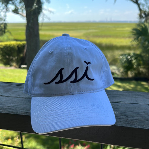White Outdoor Hat / Navy logo– White Mesh Back