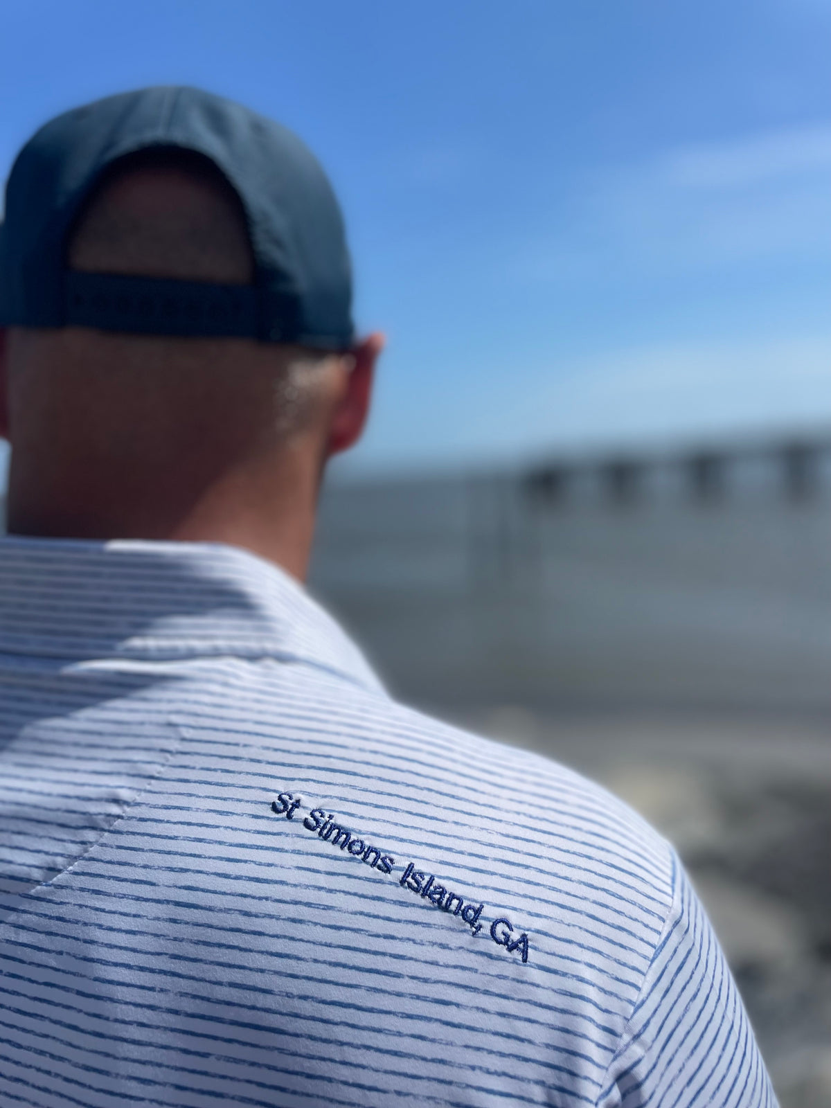 Men's White and Navy St. Simons Island Striped Performance Polo Shirt — Navy SSI Logo