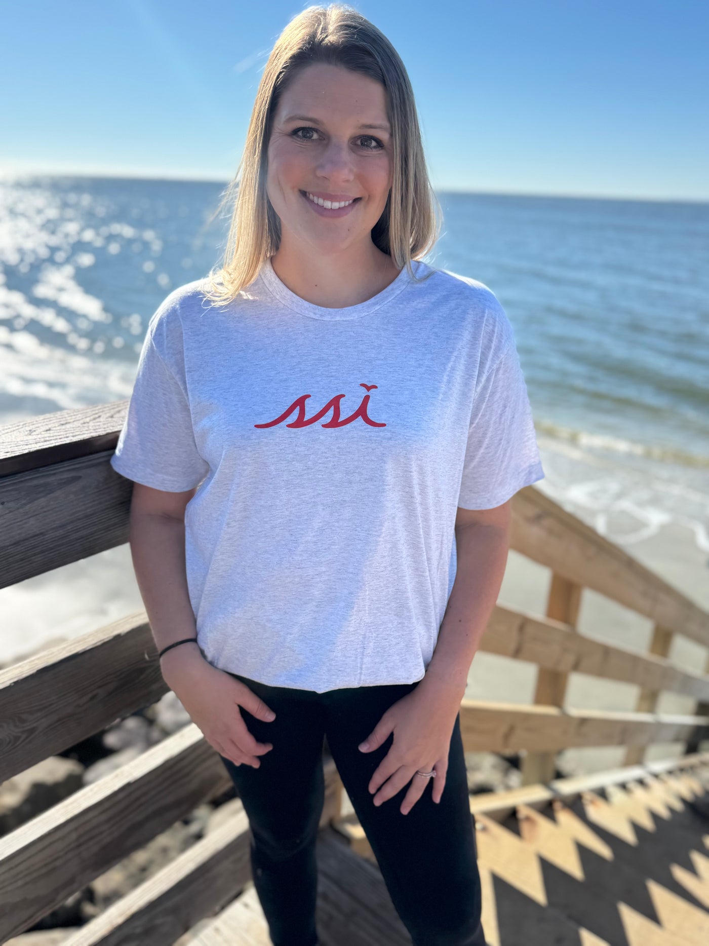 "GA vs. FL" Beach Tee — Heather Gray SSI Artist Series