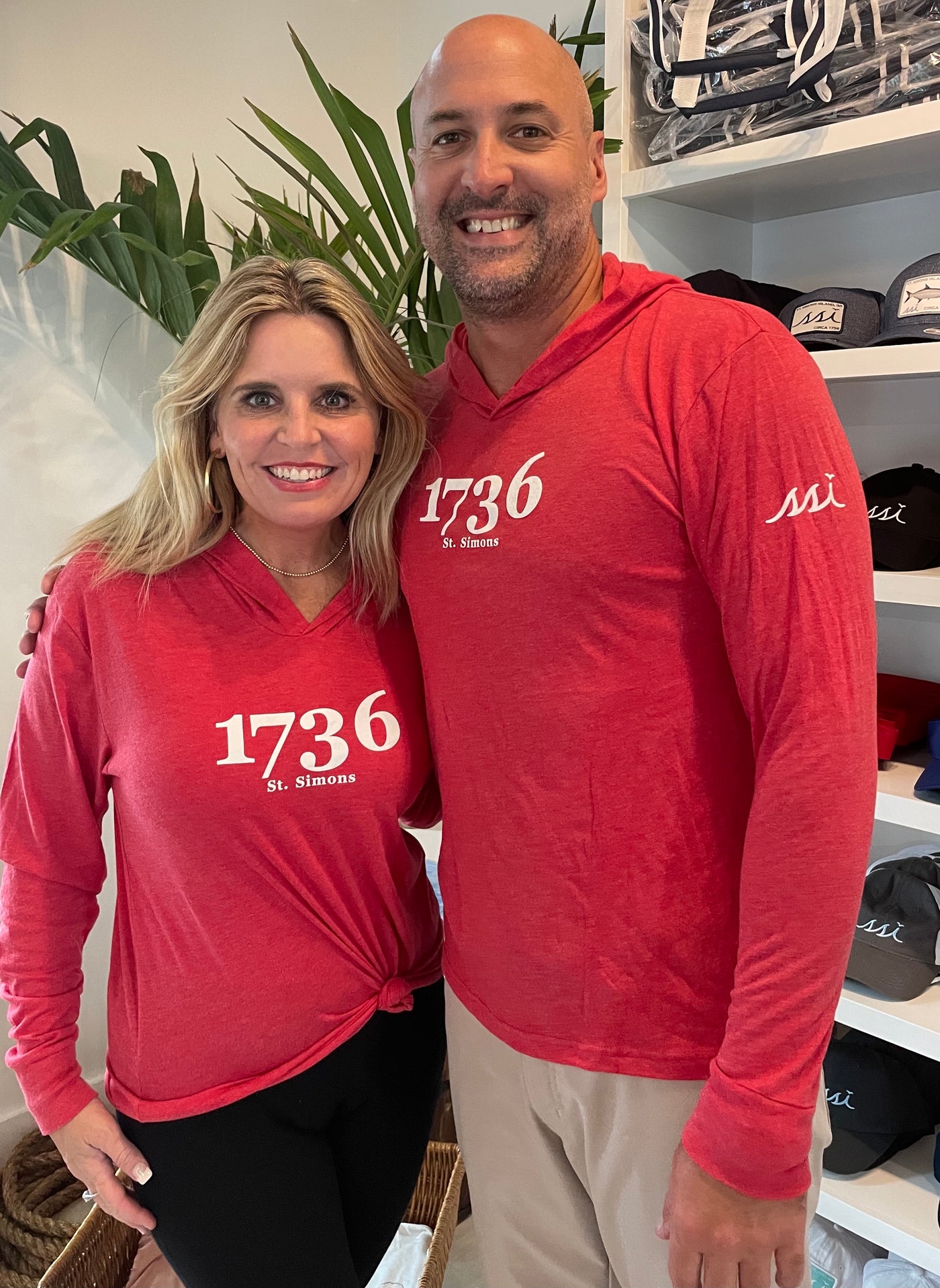 Long Sleeve T-Shirt Hoodie Red with White Logo 1736